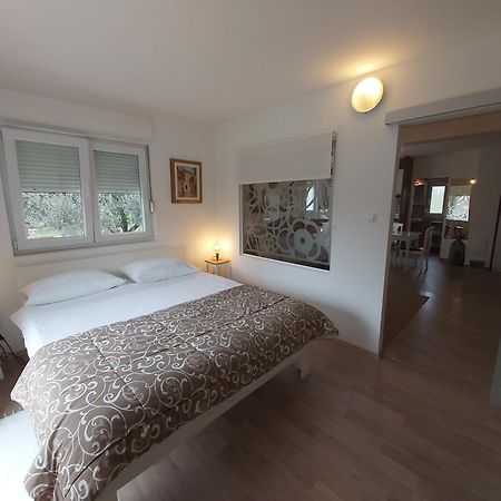Sobe Dragic Hotel Zadar Kamer foto