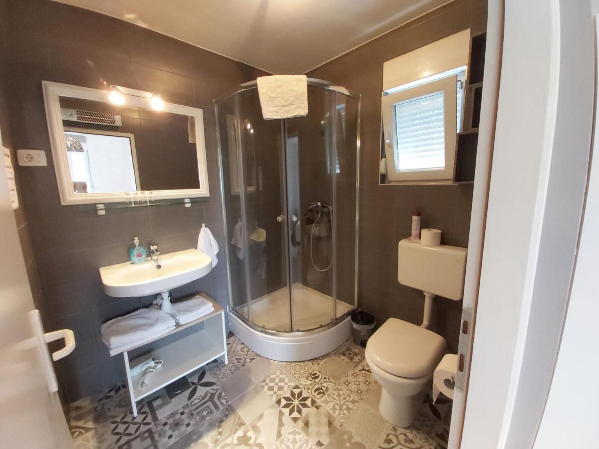 Sobe Dragic Hotel Zadar Kamer foto