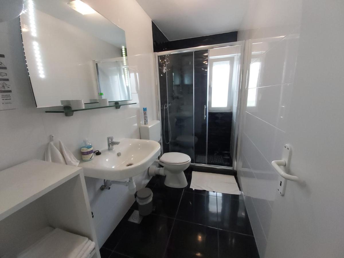 Sobe Dragic Hotel Zadar Kamer foto