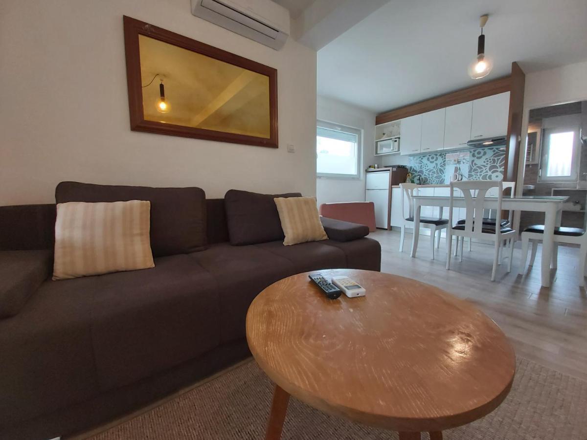 Sobe Dragic Hotel Zadar Buitenkant foto